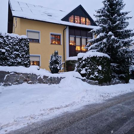 Ferienwohnung Heike Strobel شفارتسنبرغ المظهر الخارجي الصورة